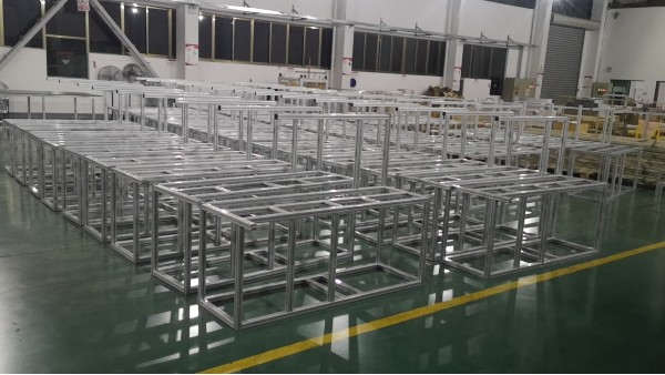 工業鋁型材框架有什么特點？