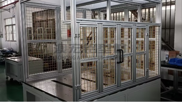 鋁型材防護(hù)罩怎么選？核心配置別踩坑